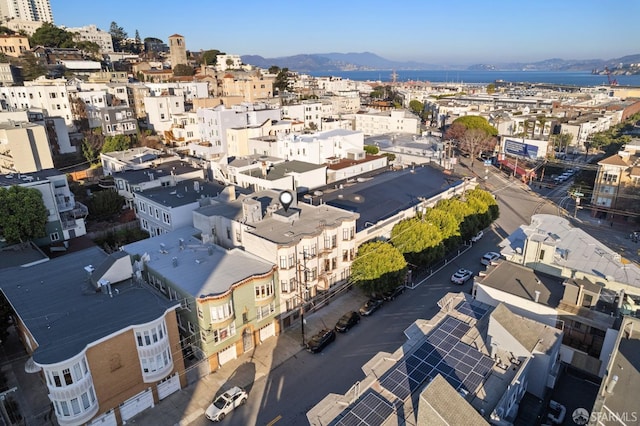 bird's eye view featuring a mountain view