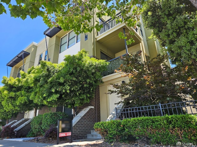 1107 66th St, Oakland, CA 94608 - photo 1