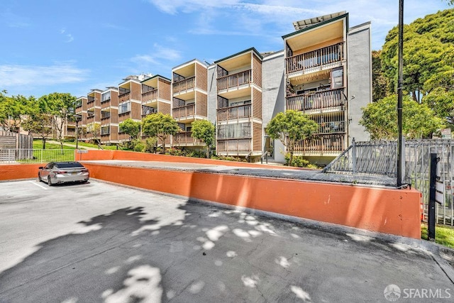 1315 Laguna St Unit 6, San Francisco, CA 94115 - view of apartment building / complex