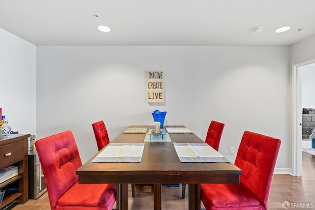 38 N Almaden Blvd Unit 1419, San Jose, CA 95110 - dining space featuring light wood-style flooring and recessed lighting