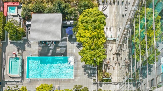 38 N Almaden Blvd Unit 1419, San Jose, CA 95110 - bird's eye view of a pool