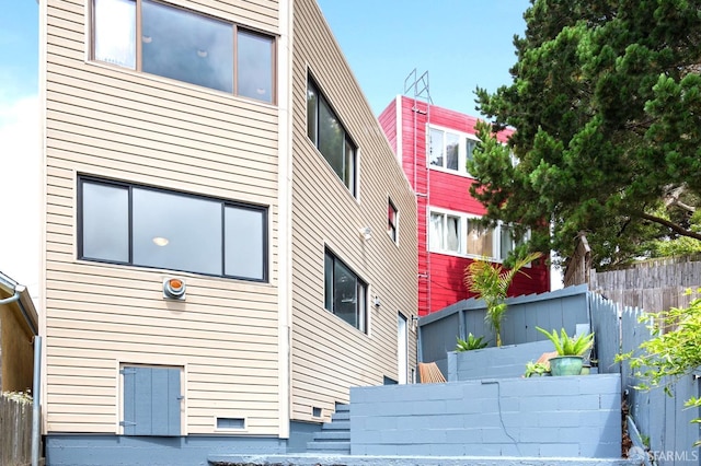 11 Sparta St, San Francisco, CA 94134 - view of rear view of house