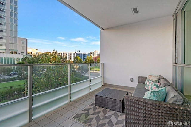 balcony featuring outdoor lounge area