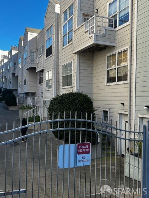 1124 Eddy St Unit A, San Francisco, CA 94109 - view of building exterior