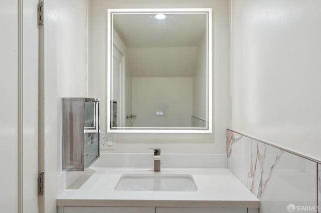 bathroom with vanity