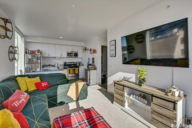 1400 Mission St, San Francisco, CA 94103 - carpeted living area featuring recessed lighting