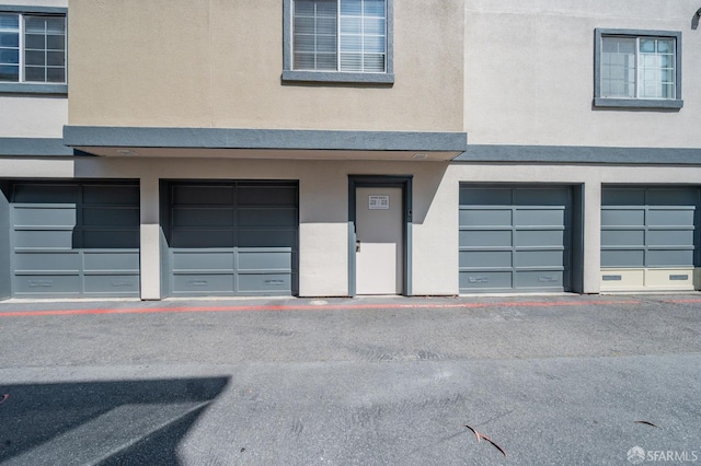 1021 San Luis Cir Unit 612, Daly City, CA 94014 - entrance to property with stucco siding and an attached garage