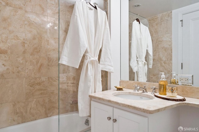 765 Market St Unit 22D, San Francisco, CA 94103 - bathroom with vanity and bathtub / shower combination