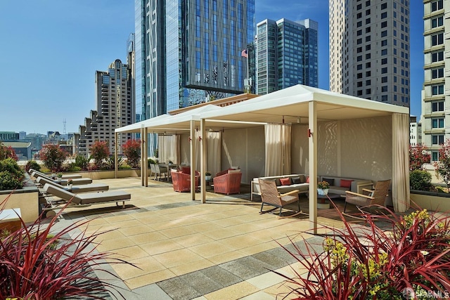 view of patio / terrace featuring outdoor lounge area