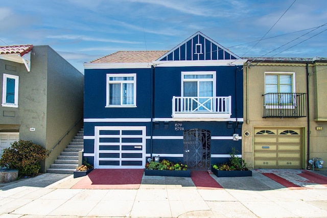 1579 46th Ave, San Francisco, CA 94122 - multi unit property featuring stucco siding and an attached garage
