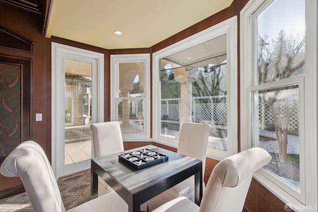 view of sunroom / solarium