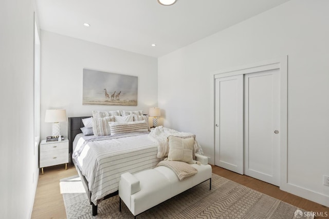 2237 Bryant St Lower, Lower, San Francisco, CA 94110 - bedroom featuring light wood-style floors and recessed lighting