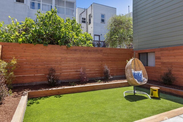 2237 Bryant St Lower, Lower, San Francisco, CA 94110 - view of yard