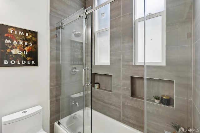 2237 Bryant St Lower, Lower, San Francisco, CA 94110 - bathroom with combined bath / shower with glass door and toilet