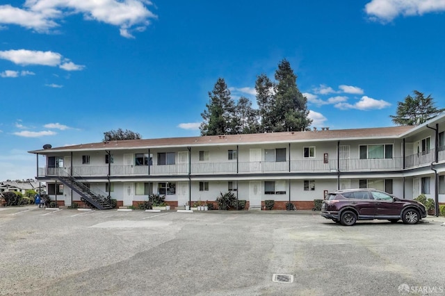 37847 Niles Blvd, Fremont, CA 94536 - view of property featuring uncovered parking and stairway