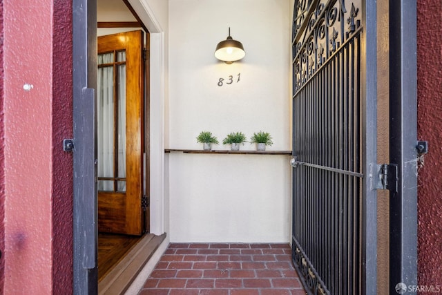 831 45th Ave, San Francisco, CA 94121 - property entrance