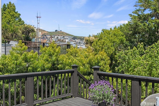462 Clipper St, San Francisco, CA 94114 - view of wooden terrace