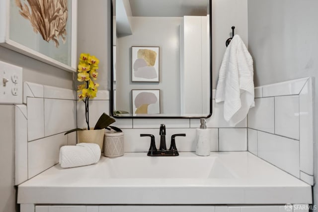 20 Rossmoor Dr, San Francisco, CA 94132 - bathroom featuring vanity