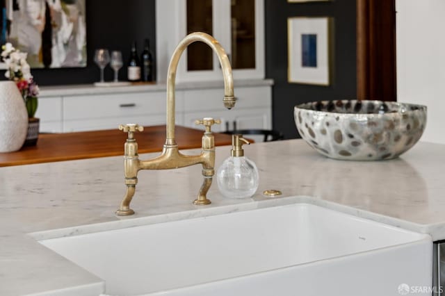 20 Rossmoor Dr, San Francisco, CA 94132 - detailed view of a sink