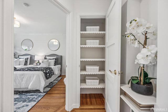 25 Roselyn Ter, San Francisco, CA 94118 - bedroom featuring wood finished floors