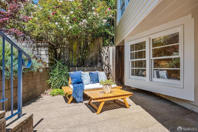 25 Roselyn Ter, San Francisco, CA 94118 - view of patio / terrace with fence