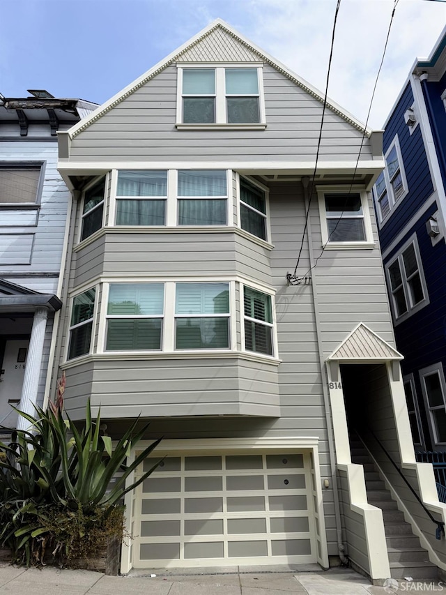 814 Hayes St Unit 2, San Francisco, CA 94117 - view of front of house with a garage