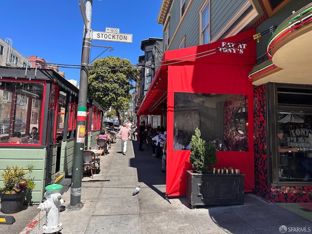 813 Union St, San Francisco, CA 94133 - view of home's community