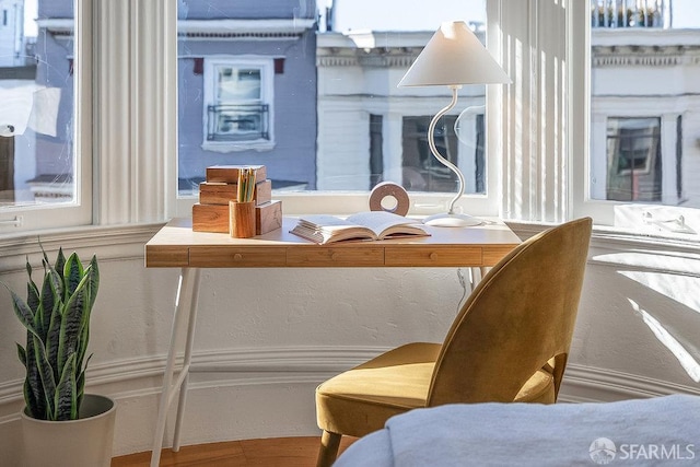 813 Union St, San Francisco, CA 94133 - dining area view