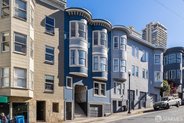 813 Union St, San Francisco, CA 94133 - view of apartment building / complex