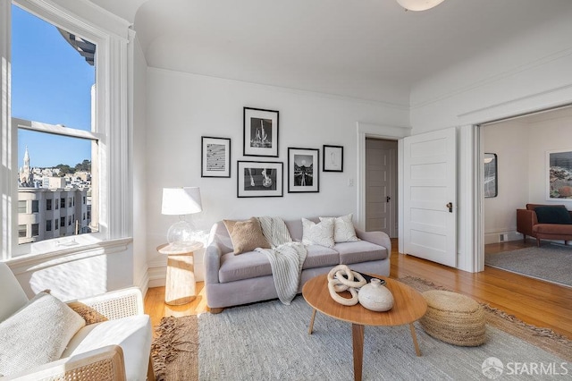 813 Union St, San Francisco, CA 94133 - living area with wood finished floors and crown molding