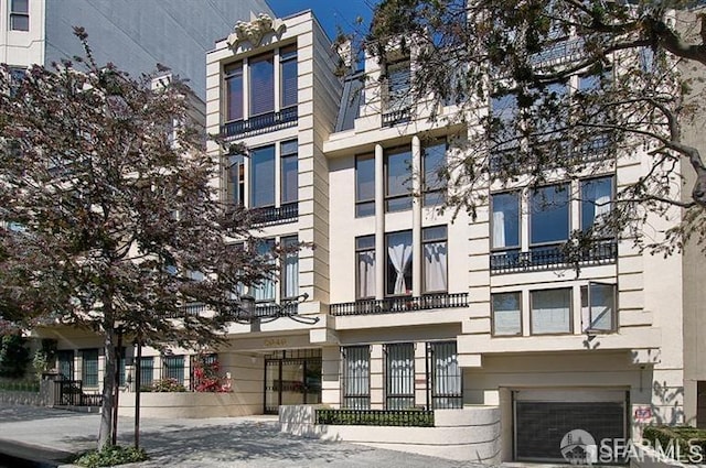 2040 Broadway St Unit 102, San Francisco, CA 94115 - view of building exterior featuring an attached garage