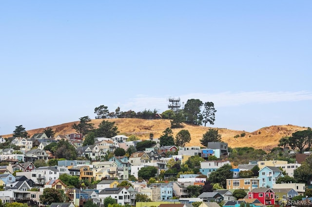 80 Bronte St, San Francisco, CA 94110 - aerial perspective of suburban area with a mountain backdrop