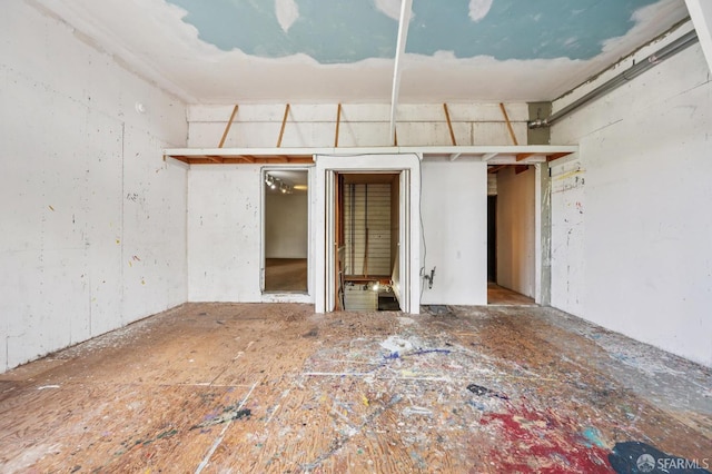 80 Bronte St, San Francisco, CA 94110 - view of unfurnished room