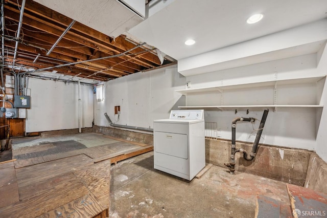 80 Bronte St, San Francisco, CA 94110 - unfinished basement with washer / dryer and electric panel