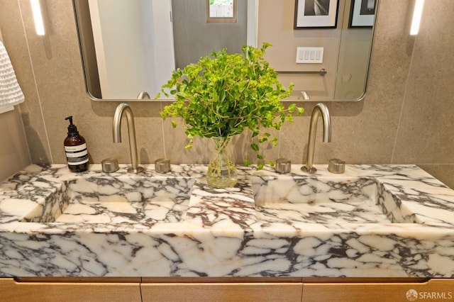 interior details featuring decorative backsplash