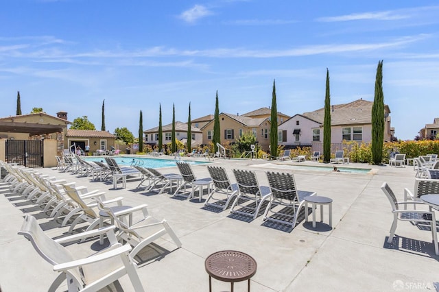 3069 Vittoria Loop, Dublin, CA 94568 - community pool with a residential view and a patio