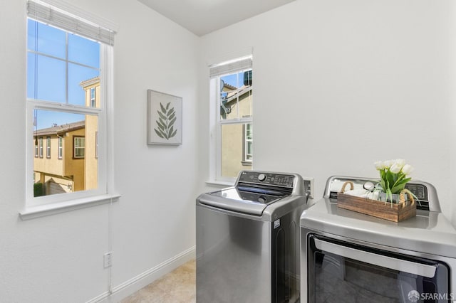 3069 Vittoria Loop, Dublin, CA 94568 - laundry room featuring separate washer and dryer and baseboards