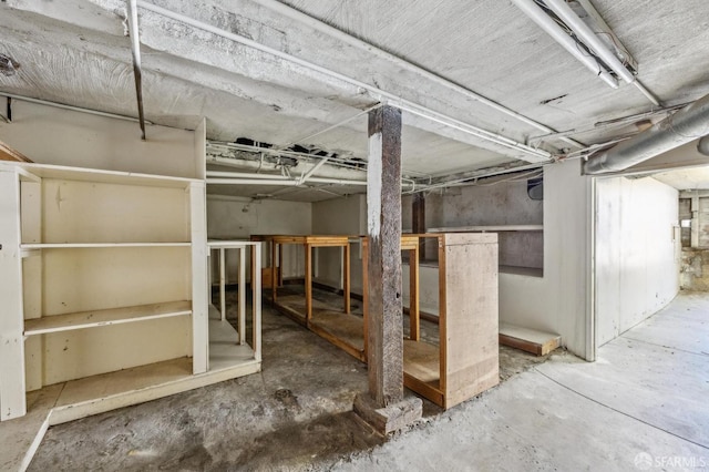 432 Buchanan St, San Francisco, CA 94102 - unfinished below grade area featuring stairs