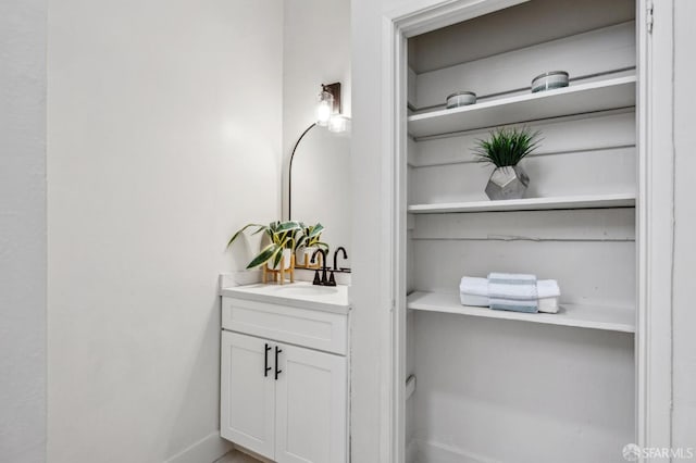 432 Buchanan St, San Francisco, CA 94102 - bathroom with vanity and baseboards