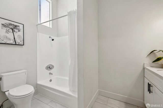 432 Buchanan St, San Francisco, CA 94102 - full bathroom with baseboards, vanity, toilet, and shower / bathtub combination with curtain