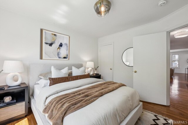 221 Lily St, San Francisco, CA 94102 - bedroom with wood finished floors