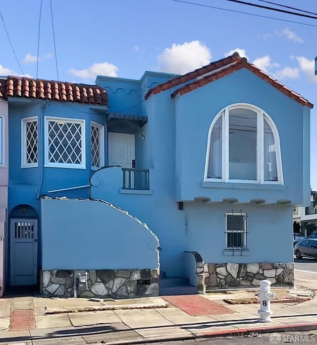 view of front of home