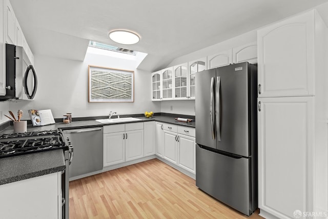 496 Ellsworth St, San Francisco, CA 94110 - photo 4