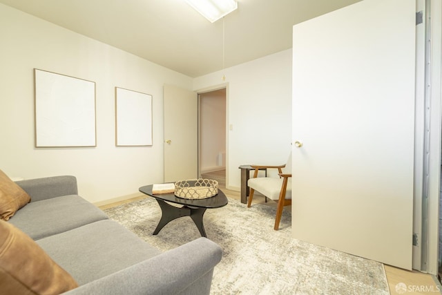262 Topeka Ave, San Francisco, CA 94124 - view of living room