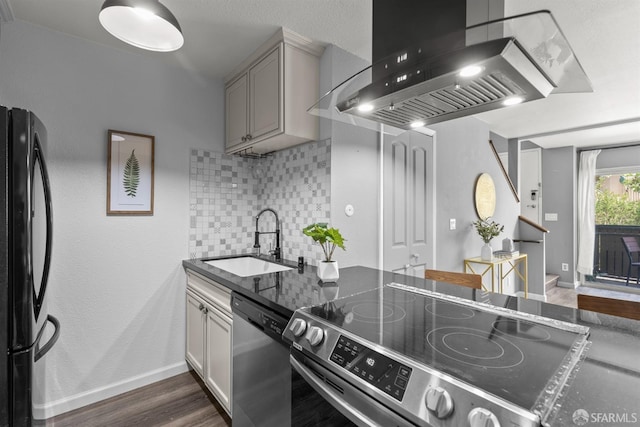 388 Imperial Way Unit 2, Daly City, CA 94015 - kitchen featuring a sink, range hood, backsplash, appliances with stainless steel finishes, and dark wood-style floors