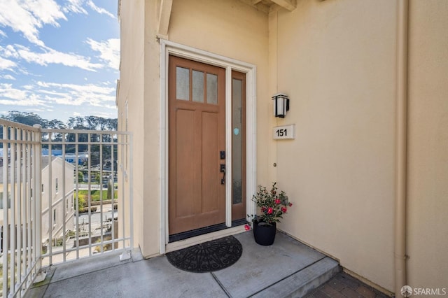 property entrance with a mountain view