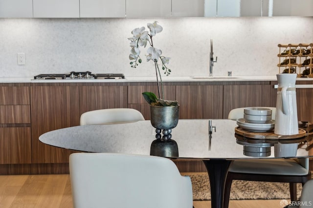 2177 3rd St Unit 421, San Francisco, CA 94107 - dining room with wood finished floors
