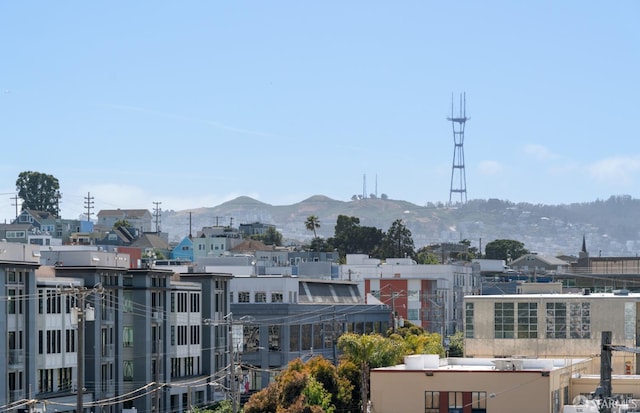 88 Arkansas St Unit 528, San Francisco, CA 94107 - city view with mountains