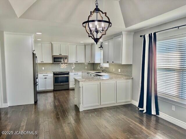 2042 Trenton Ct, Jefferson City, MO 65109 - photo 7