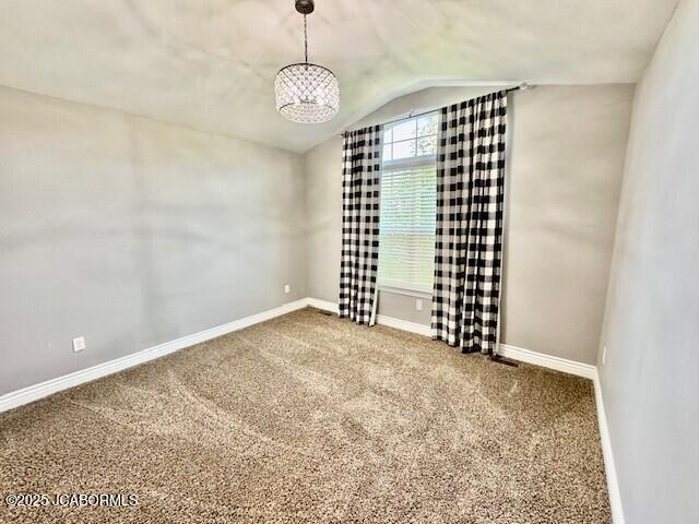 2042 Trenton Ct, Jefferson City, MO 65109 - photo 12